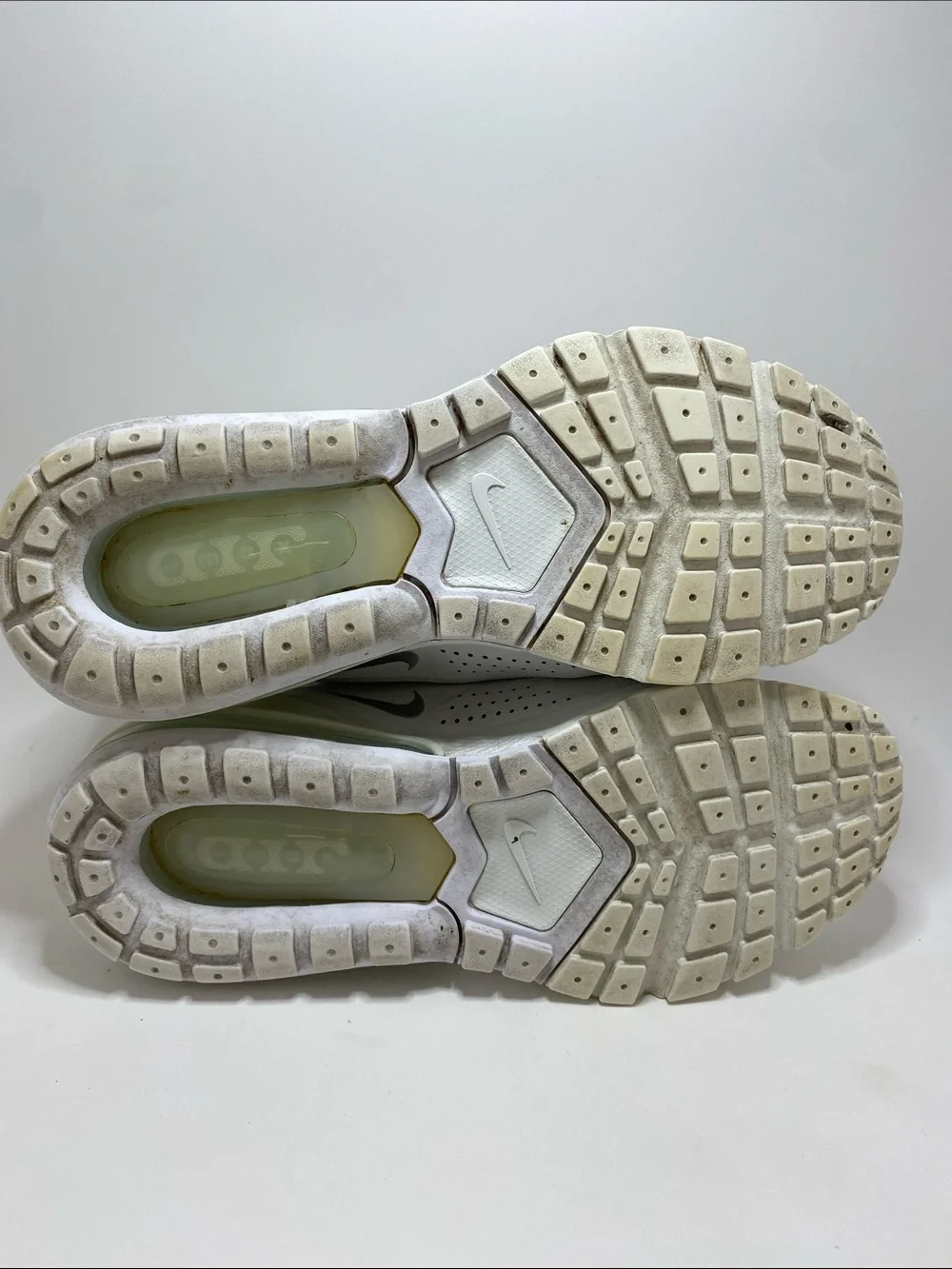 Nike Women's White Mesh Air Max Pulse Sneakers Size 9